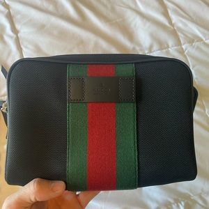 Brand new Gucci Cross body men or unisex